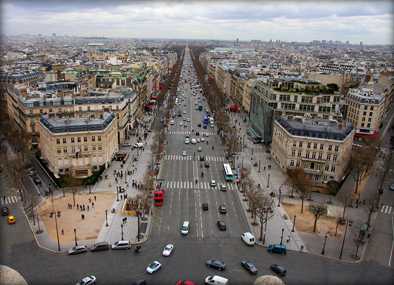 dai-lo-haussmann-aussie-travel